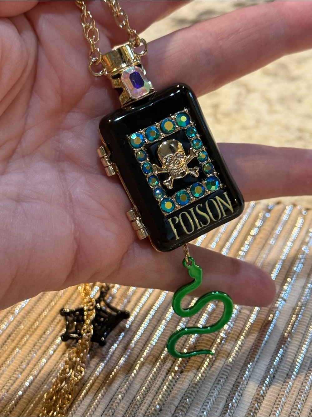 NEW BETSEY JOHNSON GOLD TONE POISON LONG PENDANT HIDDEN SNAKE LOCKET NECKLACE